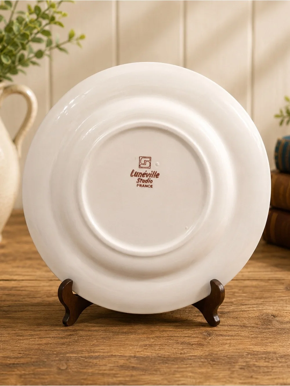 Blue and White Decorative Delft-Style Plate